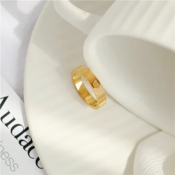 New Sosire Nișă Design Ins Valul Aur 18K Culoarea Dragoste Inima Numărul Inel de sex Feminin Avansate de Culoare Inel de Oțel Titan Moda - Imagine 1  