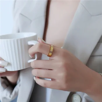New Sosire Nișă Design Ins Valul Aur 18K Culoarea Dragoste Inima Numărul Inel de sex Feminin Avansate de Culoare Inel de Oțel Titan Moda - Imagine 2  