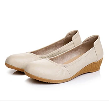 2018 Primăvară Nouă de Pantofi pentru Femei din Piele Confortabil cu Cap Rotund Singură Pantofi Mid-toc Superficial Gura Asistenta - Imagine 1  