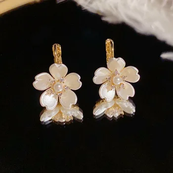 2023 Coreea de noul design de moda bijuterii placat cu aur de 18K dulce acrilice floare cercei de femei elegante munca de zi cu zi accesorii - Imagine 1  
