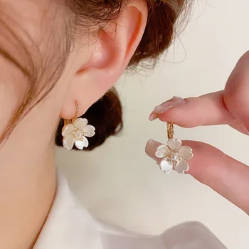 2023 Coreea de noul design de moda bijuterii placat cu aur de 18K dulce acrilice floare cercei de femei elegante munca de zi cu zi accesorii - Imagine 2  