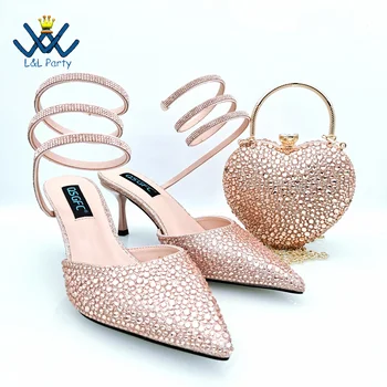 2024 în Tocuri de Agrement Stil Nou-veniți Femei Pantofi și Geantă Set in Culoarea Piersicii Pompe pentru Petrecerea de Nunta - Imagine 1  