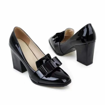 Femei Gros Pantofi cu Toc Înalt Dulce Arc Superficial Square Toe Tocuri Mici de Dimensiuni Mari 33-43 de Moda din Piele de Brevet Doamnelor Pompe - Imagine 2  