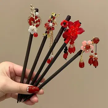 Flori Din Lemn De Păr Stick Clasic Roșu De Anul Nou Hanfu Ac De Păr De Păr Bețigașele Chinezești Stil Pentru Fata - Imagine 2  