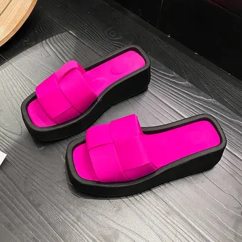 Talpă groasă Pene Flip Flops pentru Femei 2023 Vara Clip Toe Sandale cu Platforma Femeie Non Alunecare Papuci de Plaja cu Toc Diapozitive - Imagine 1  